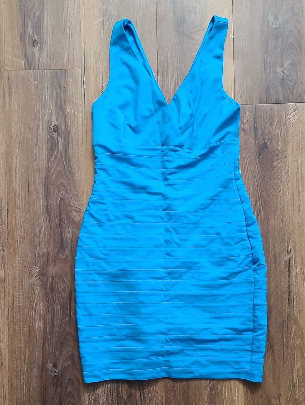 V-Neck Bodycon Bandage Dress In Teal